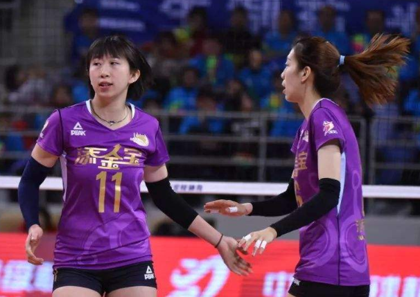 爱游戏官网-冲刺阶段印第安纳步行者备战欧超杯，防线松动细节曝光，压力陡增，轮换策略成焦点的简单介绍